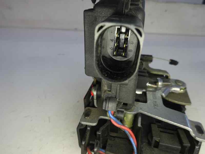 CERRADURA PUERTA TRASERA IZQUIERDA VOLKSWAGEN GOLF 1.9 TDI 4MOTION MT 130CV