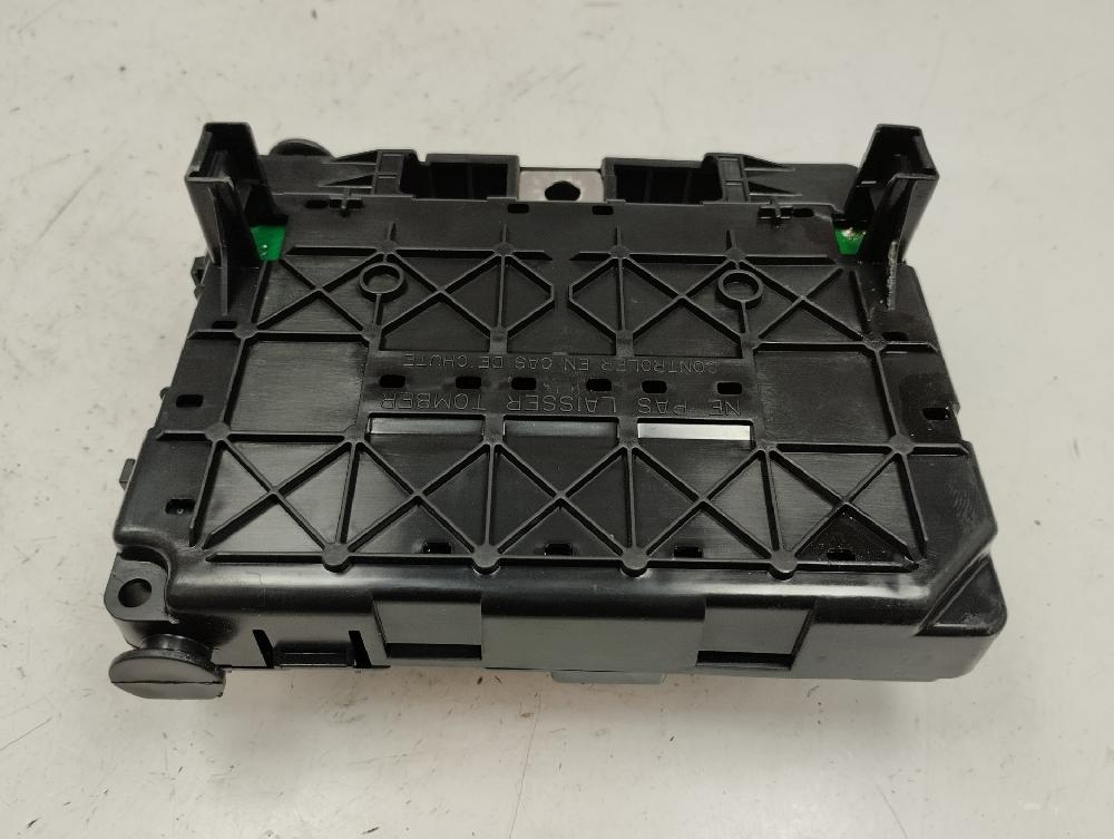 CAJA RELES FUSIBLES CITROEN XSARA PICASSO 1.6I MT 95CV