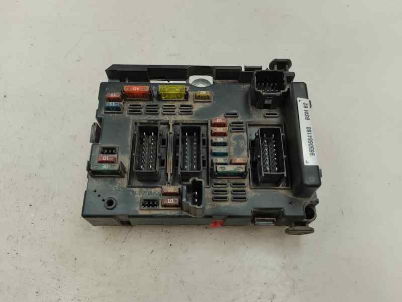 CAJA RELES FUSIBLES PEUGEOT 307 2.0 HDI MT 90CV