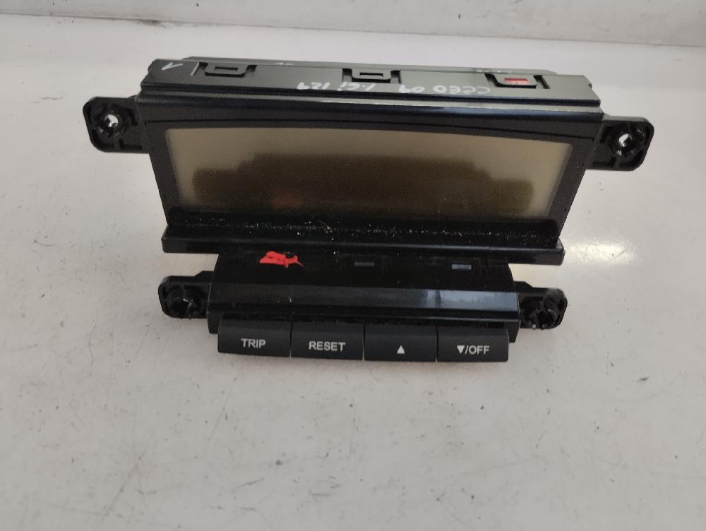 PANTALLA MULTIFUNCION KIA CEED 1.6 MT 122CV | 90KW