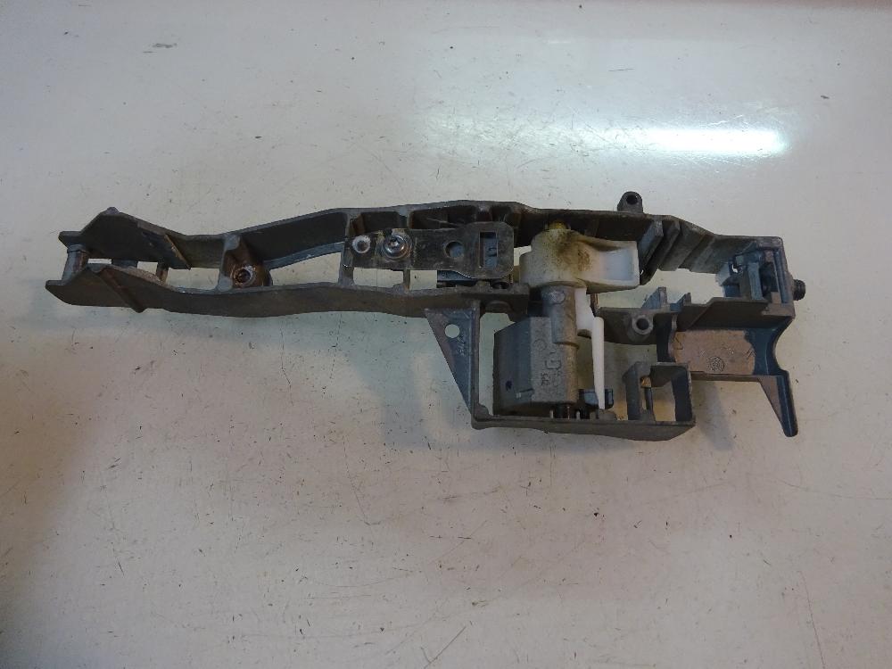 SOPORTE MANETA EXTERIOR PUERTA TRASERA IZQUIERDA CITROEN C3 1.6 HDI MT 92CV