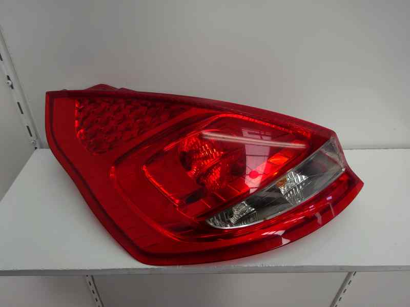 PILOTO TRASERO IZQUIERDO FORD FIESTA 1.4TDCI MT 68CV