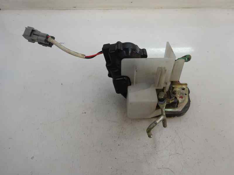 CERRADURA PUERTA TRASERA IZQUIERDA TOYOTA RAV4 2.0 MT AWD 128CV