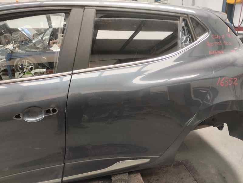 PUERTA TRASERA IZQUIERDA RENAULT CLIO 0.9 TSE MT 90CV