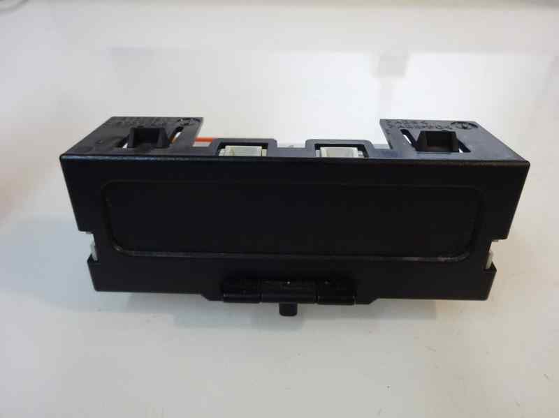 PANTALLA MULTIFUNCION RENAULT MEGANE 1.5 DCI MT 101CV