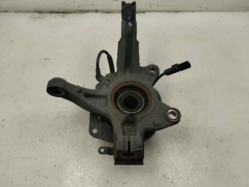 MANGUETA DELANTERA IZQUIERDA RENAULT CLIO 0.9 TSE MT 90CV