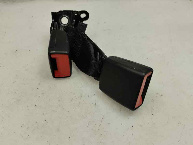 ANCLAJE CINTURON TRASERO DERECHO MERCEDES BENZ CLA 1.5 180 D MT 116CV