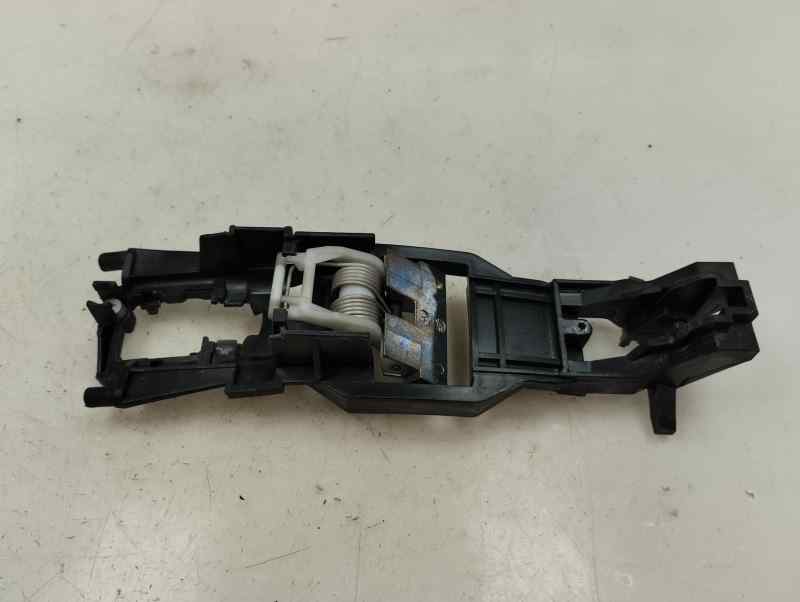SOPORTE MANETA EXTERIOR DELANTERA IZQUIERDA MERCEDES BENZ CLASE CLK 2.7 CLK 270 CDI MT 170CV