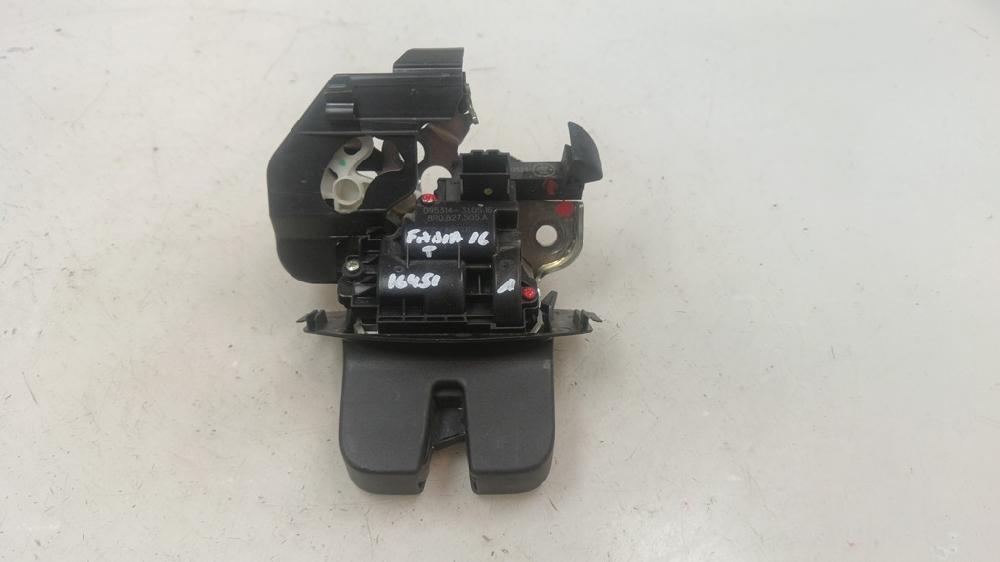 CERRADURA MALETERO PORTON SKODA FABIA 1.4 MT 90CV | 66KW