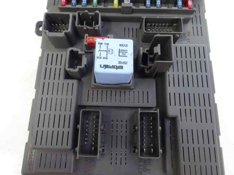 CAJA RELES FUSIBLES CITROEN C5 2003 2.0 HDI MT 136CV