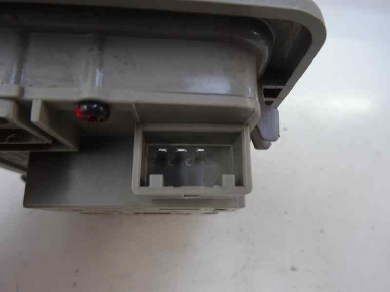 LUZ INTERIOR CHEVROLET CAPTIVA 2.2 D MT 5 PLAZAS 163CV