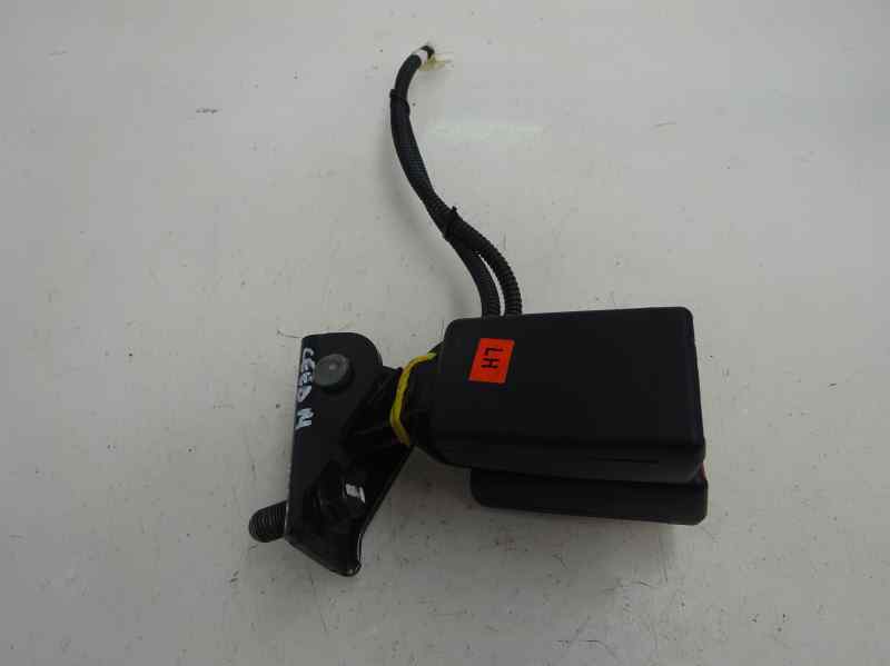 ANCLAJE CINTURON TRASERO IZQUIERDO KIA CEED 1.6 MT 129CV | 95KW