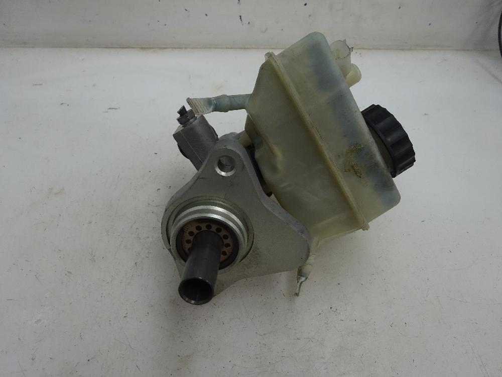 BOMBA FRENO MERCEDES BENZ CLASE C 2002 2.7 C 270 CDI MT 170CV