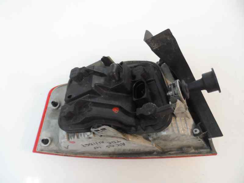 PILOTO TRASERO DERECHO AUDI A4 2005 1.9 TDI MT QUATTRO 116CV