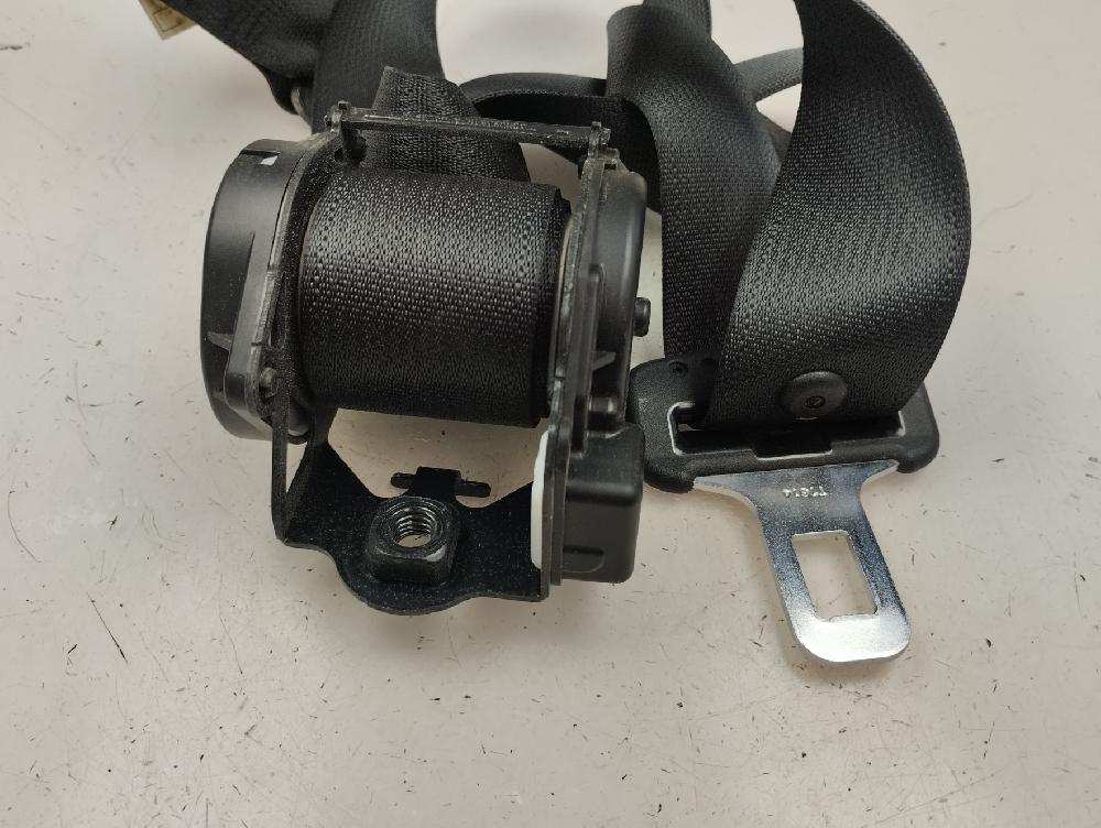 CINTURON SEGURIDAD TRASERO IZQUIERDO NISSAN QASHQAI 1.5 DCI MT 110CV