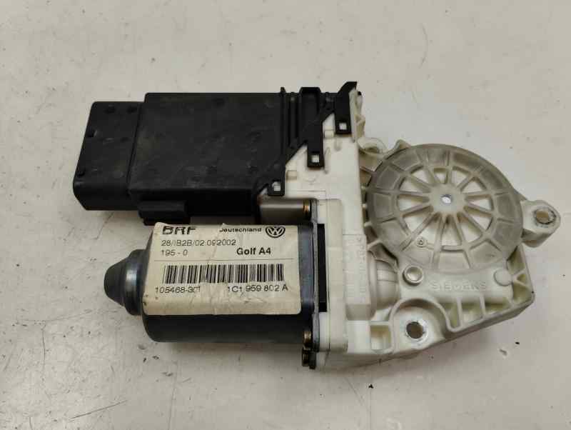 MOTOR ELEVALUNAS DELANTERO DERECHO VOLKSWAGEN GOLF 1.9 TDI 4MOTION MT 100CV