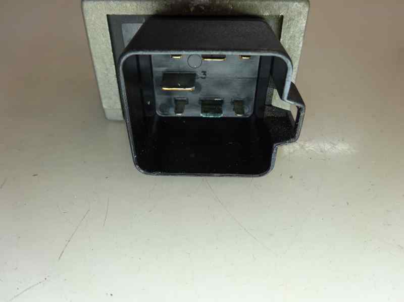 CAJA PRECALENTAMIENTO RENAULT MEGANE 2004 1.5 DCI MT 101CV