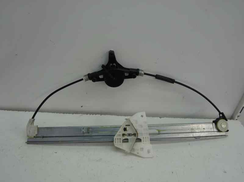 ELEVALUNAS TRASERO IZQUIERDO MAZDA 2 1.3 MT 75CV