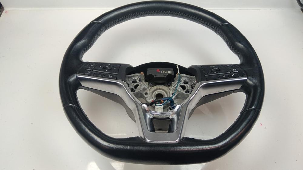 VOLANTE NISSAN QASHQAI 1.3 MT 140CV