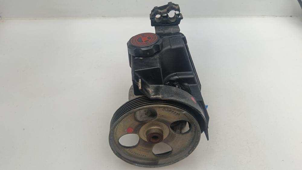 BOMBA DIRECCION PEUGEOT 206 1.4 MT 75CV