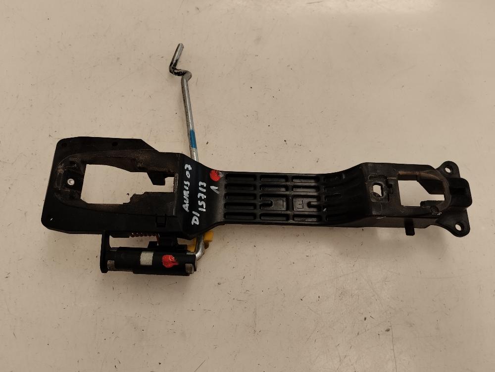 SOPORTE MANETA EXTERIOR DELANTERA IZQUIERDA TOYOTA AURIS 1.4 MT 97CV | 71KW