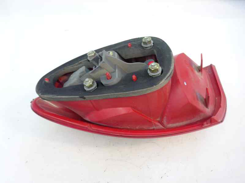PILOTO TRASERO IZQUIERDO ALFA ROMEO 147 2006 1.6 MT 105CV | 77KW