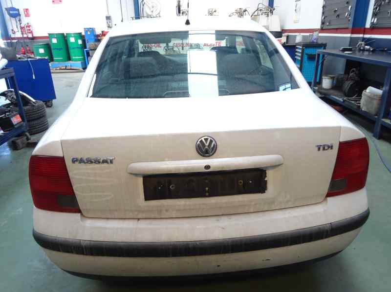 RETROVISOR DERECHO VOLKSWAGEN PASSAT 1.9 TDI MT 115CV