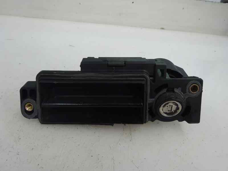 MANETA EXTERIOR PORTON MERCEDES BENZ CLASE C 2000 2.2 AMT 115CV | 85KW