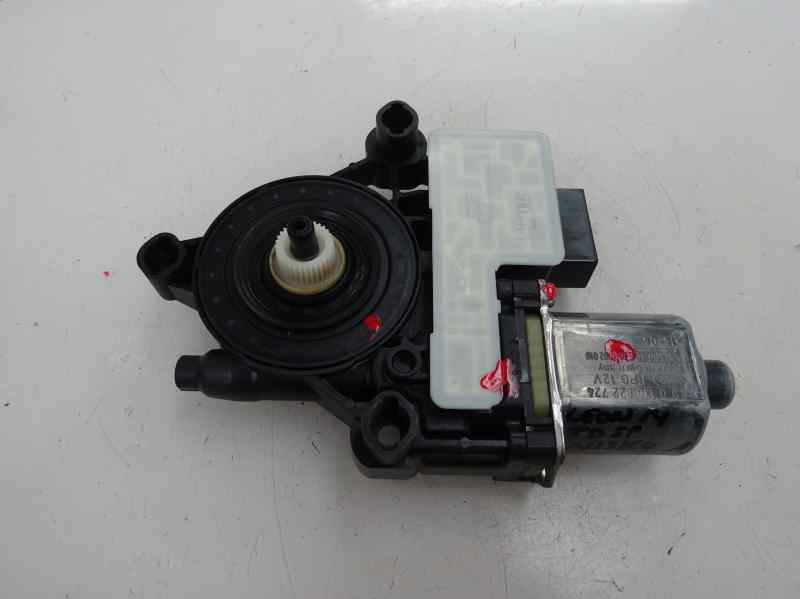 MOTOR ELEVALUNAS TRASERO DERECHO SEAT LEON 1.6 TDI MT 105CV