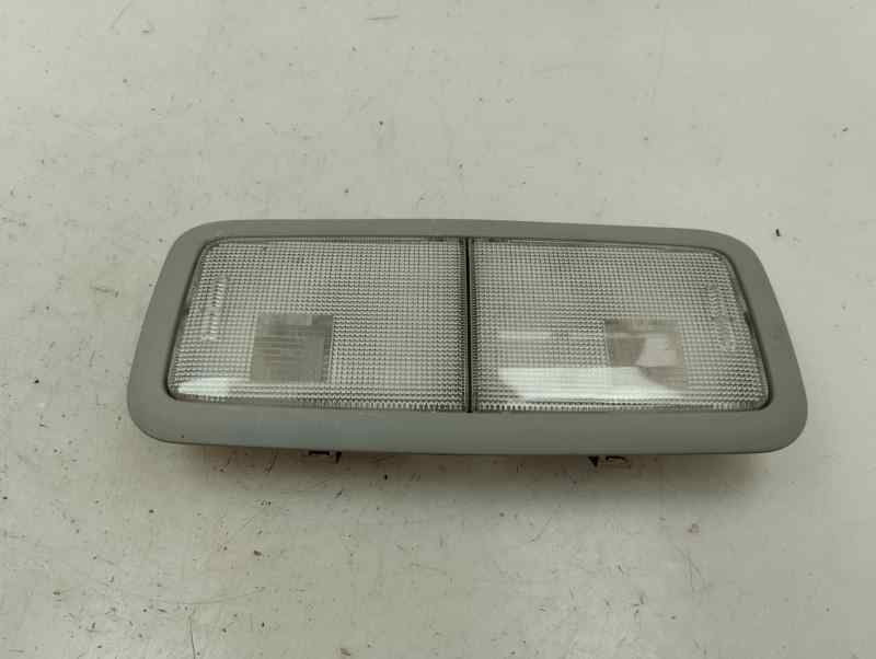 LUZ INTERIOR TOYOTA AURIS 2.0 D-4D MT 124CV | 91KW