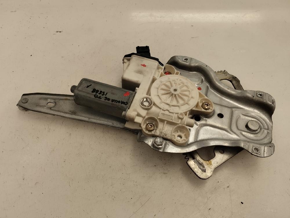 ELEVALUNAS TRASERO DERECHO TOYOTA COROLLA 1.6 MT 110CV | 81KW