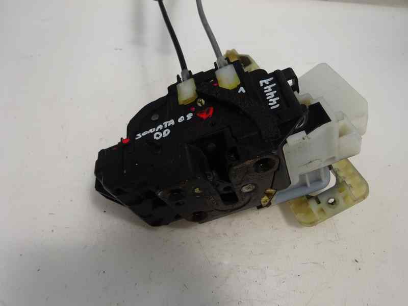 CERRADURA PUERTA DELANTERA DERECHA HYUNDAI SONATA 2.4 MT 162CV