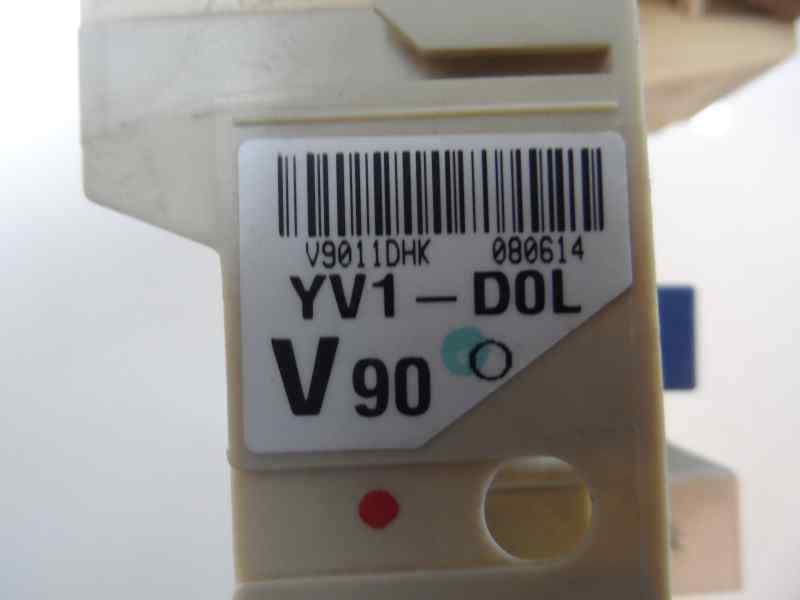 CAJA RELES FUSIBLES OPEL AGILA 1.3 CDTI MT 75CV