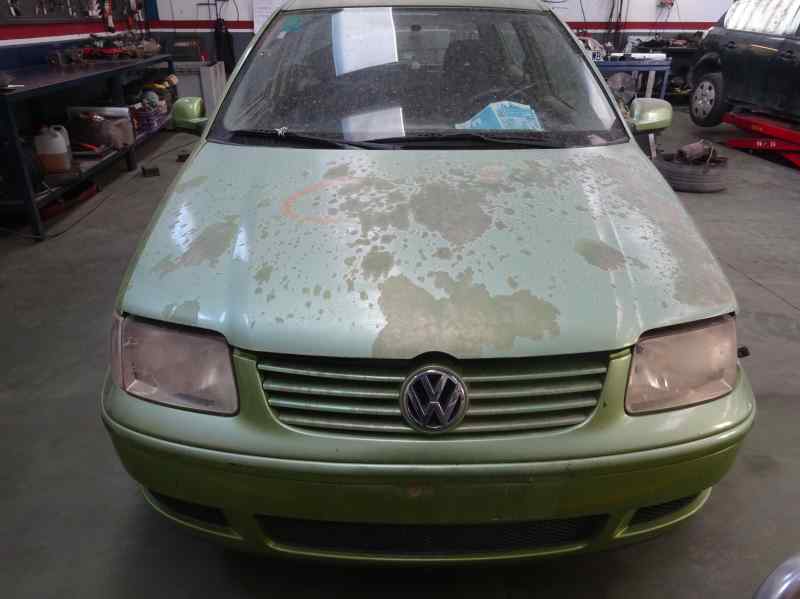 PILOTO TRASERO DERECHO VOLKSWAGEN POLO 1.4 MT 60CV | 44KW