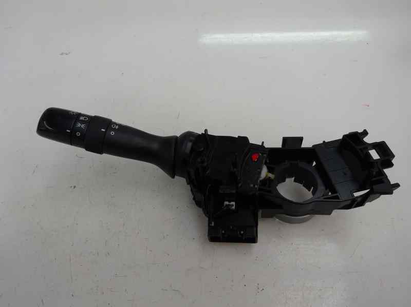 MANDO LUCES TOYOTA YARIS 1.0 MT 69CV