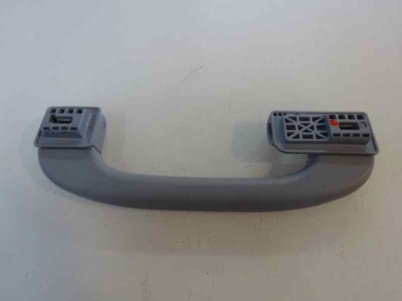 MANETA INTERIOR TRASERA IZQUIERDA BMW SERIE 1 2.0 118D MT 143CV
