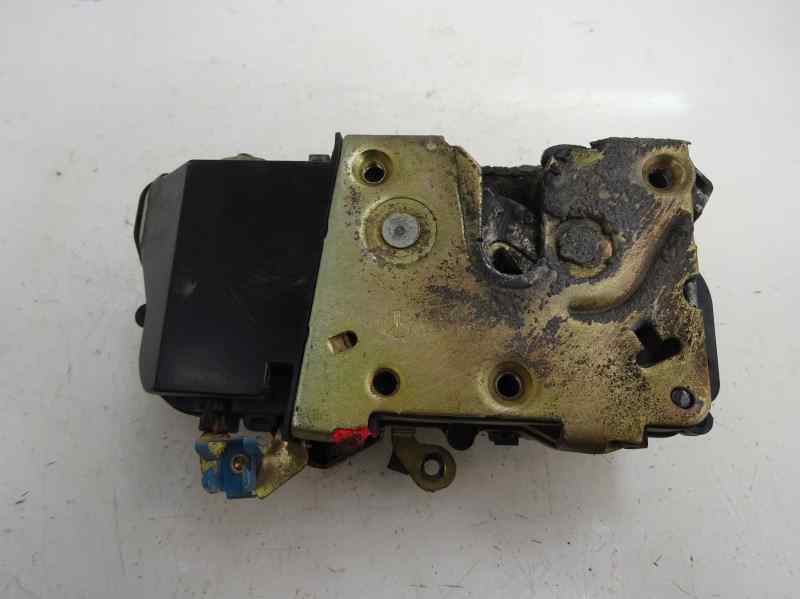 CERRADURA PUERTA DELANTERA IZQUIERDA PEUGEOT PARTNER 1.9 MT 69CV | 51KW