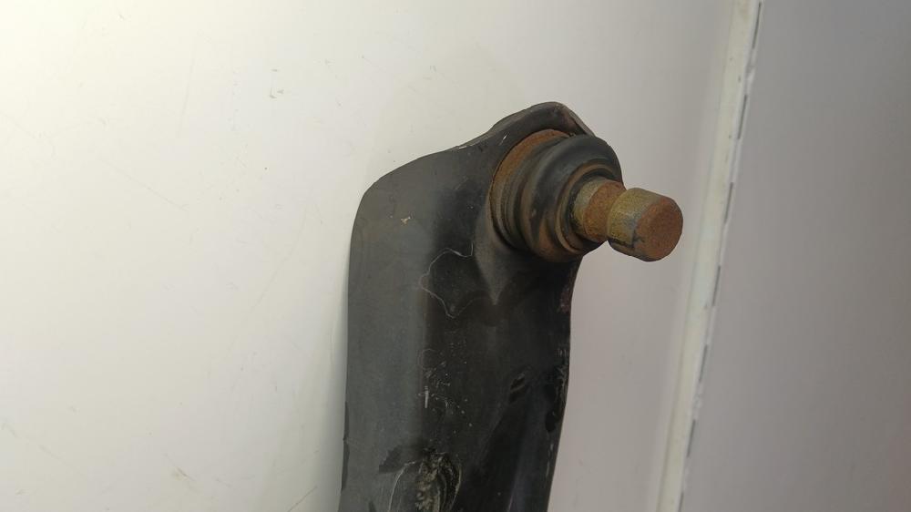 BRAZO SUSPENSION INFERIOR DELANTERO IZQUIERDO NISSAN QASHQAI 1.3 MT 140CV