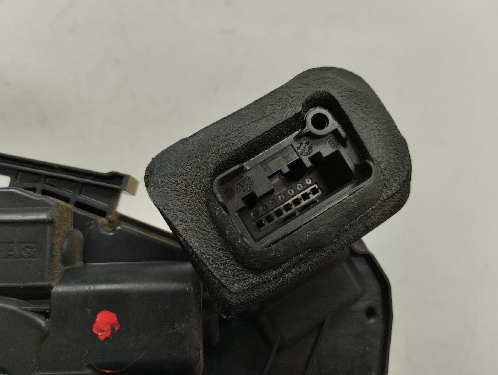 CERRADURA PUERTA DELANTERA DERECHA VOLKSWAGEN POLO 2014 1.2 TDI MT 75CV