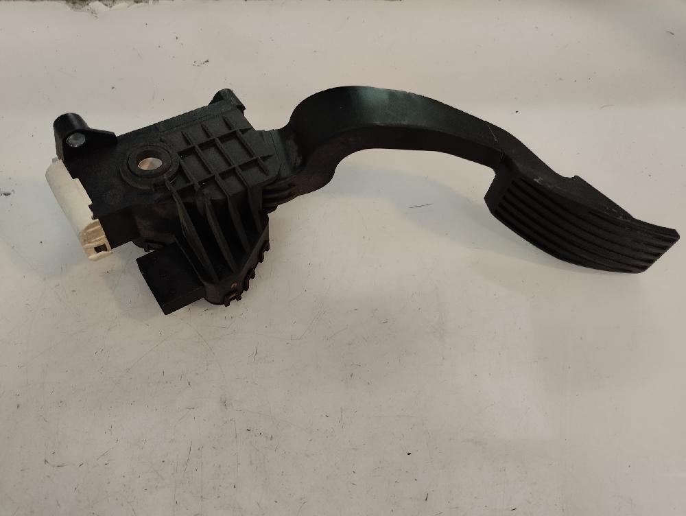 POTENCIOMETRO PEDAL OPEL CORSA 2013 1.2 MT 85CV | 63KW