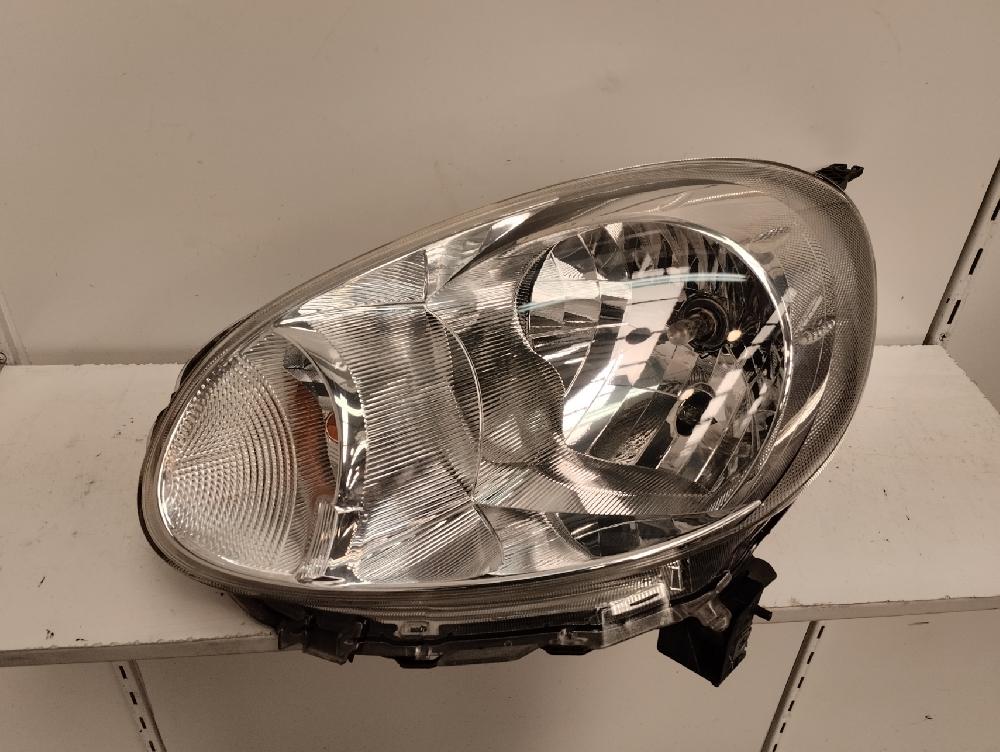 FARO DERECHO TOYOTA AYGO 2011 1.0 MT 68CV