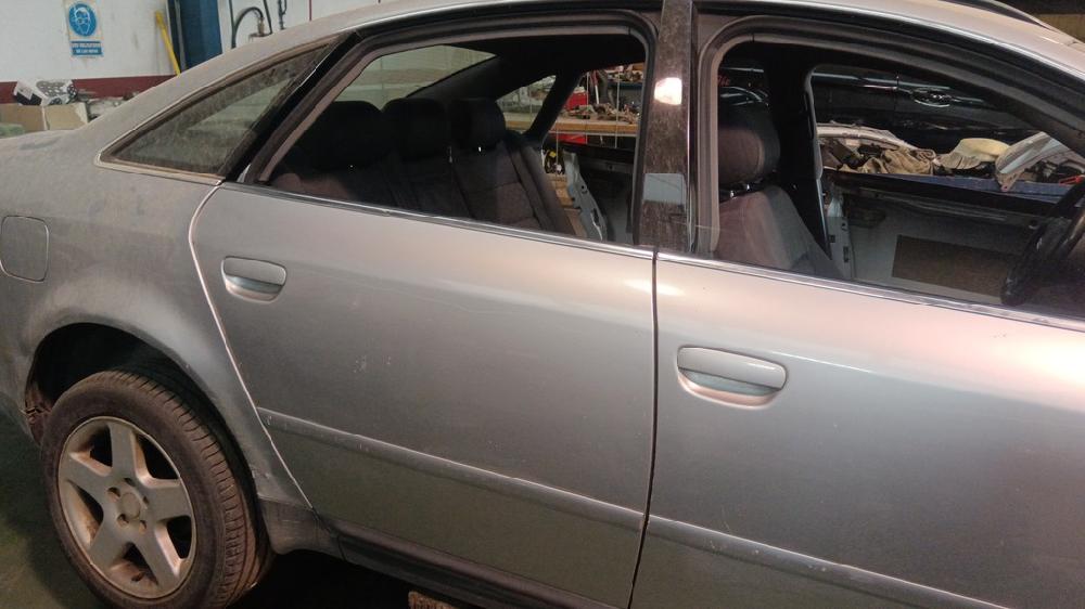 PUERTA TRASERA DERECHA AUDI A6 2.5 TDI MT 150CV
