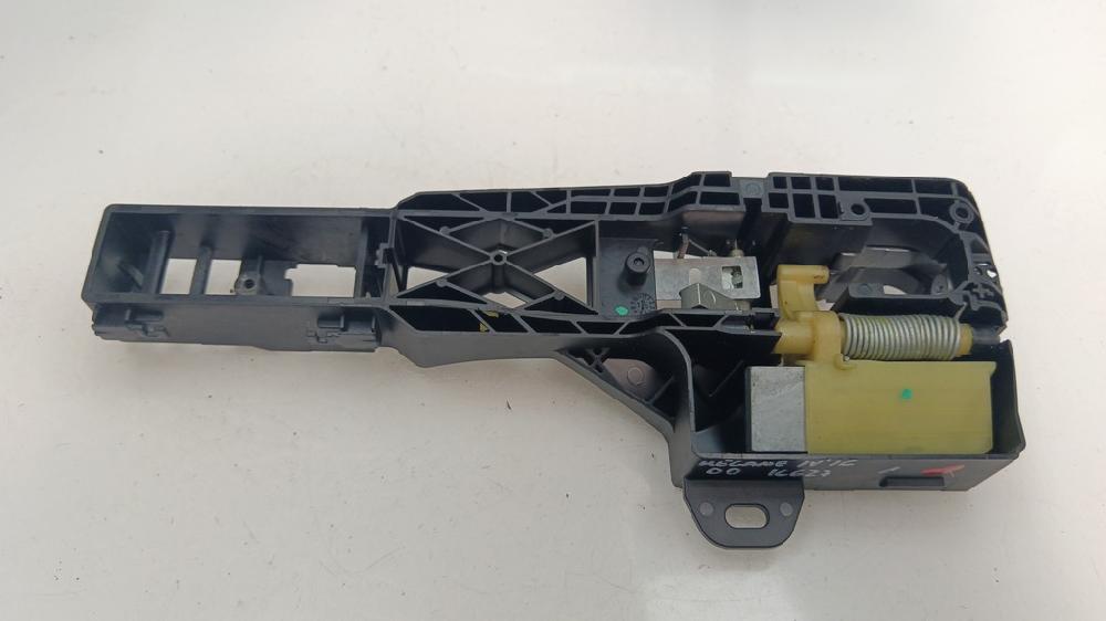 SOPORTE MANETA EXTERIOR DELANTERA DERECHA RENAULT MEGANE 1.2 TCE MT 130CV | 97KW