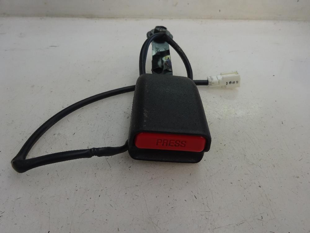 ANCLAJE CINTURON DELANTERO IZQUIERDO NISSAN MICRA 1.2 MT 98CV | 72KW