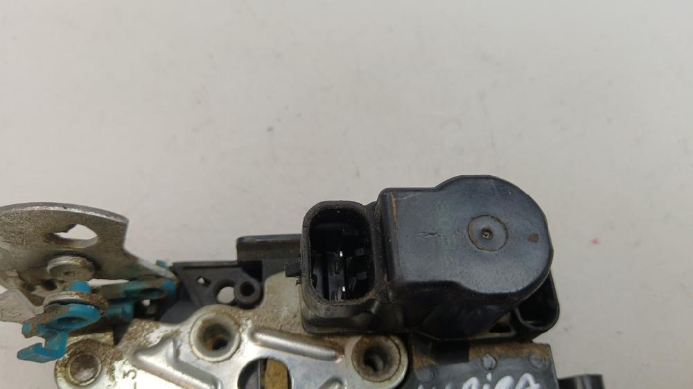 CERRADURA PUERTA DELANTERA IZQUIERDA CHEVROLET NUBIRA 2.0 TD AT 121CV