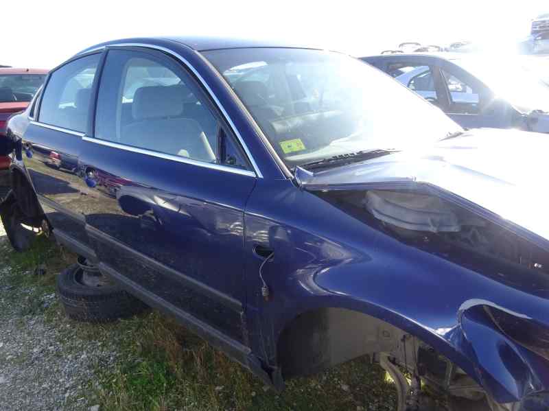 MANGUETA DELANTERA DERECHA VOLKSWAGEN PASSAT 2001 1.9 TDI MT 101CV | 74KW