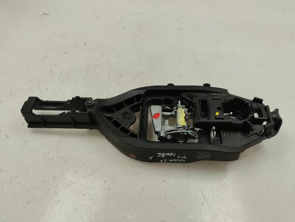 SOPORTE MANETA EXTERIOR PUERTA TRASERA IZQUIERDA FORD KUGA 1.5 150CV | 110KW, GASOLINA, MT, ACCIONAMIENTO DELANTERO