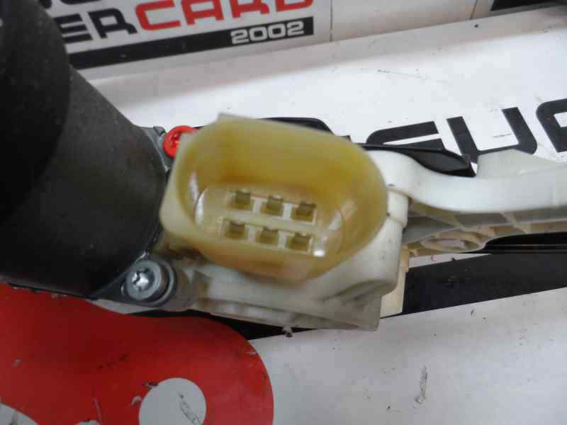 ELEVALUNAS DELANTERO DERECHO BMW SERIE 5 2.0 520D MT 177CV