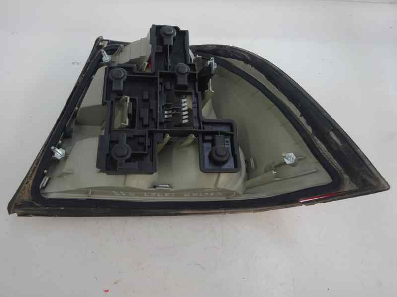 PILOTO TRASERO IZQUIERDO OPEL VECTRA 1.6 MT 101CV