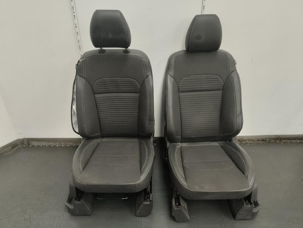 JUEGO ASIENTOS COMPLETO FORD KUGA 1.5 120CV | 88KW, GASOLINA, MT, ACCIONAMIENTO DELANTERO